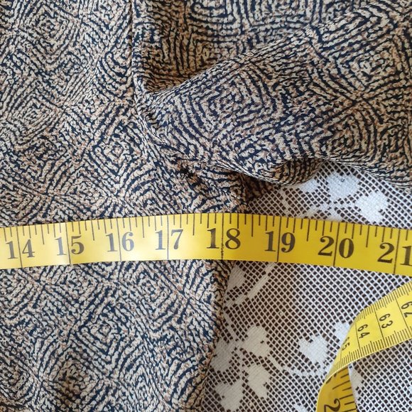 Isabella Bird Midi Dress - Picture 10 of 13